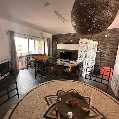 Sao Rafael, 80b Apartman